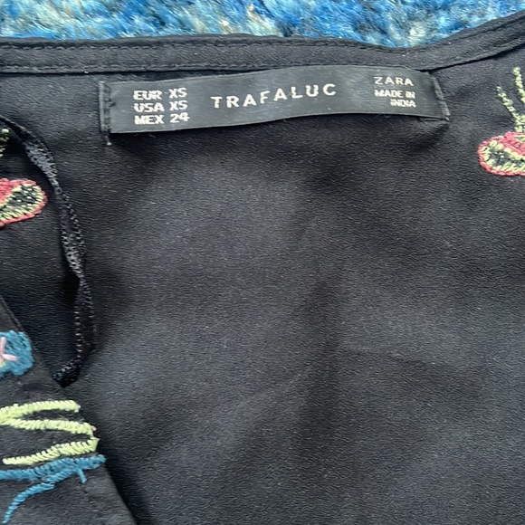 Zara embroidered jumpsuit - Picture 4 of 11